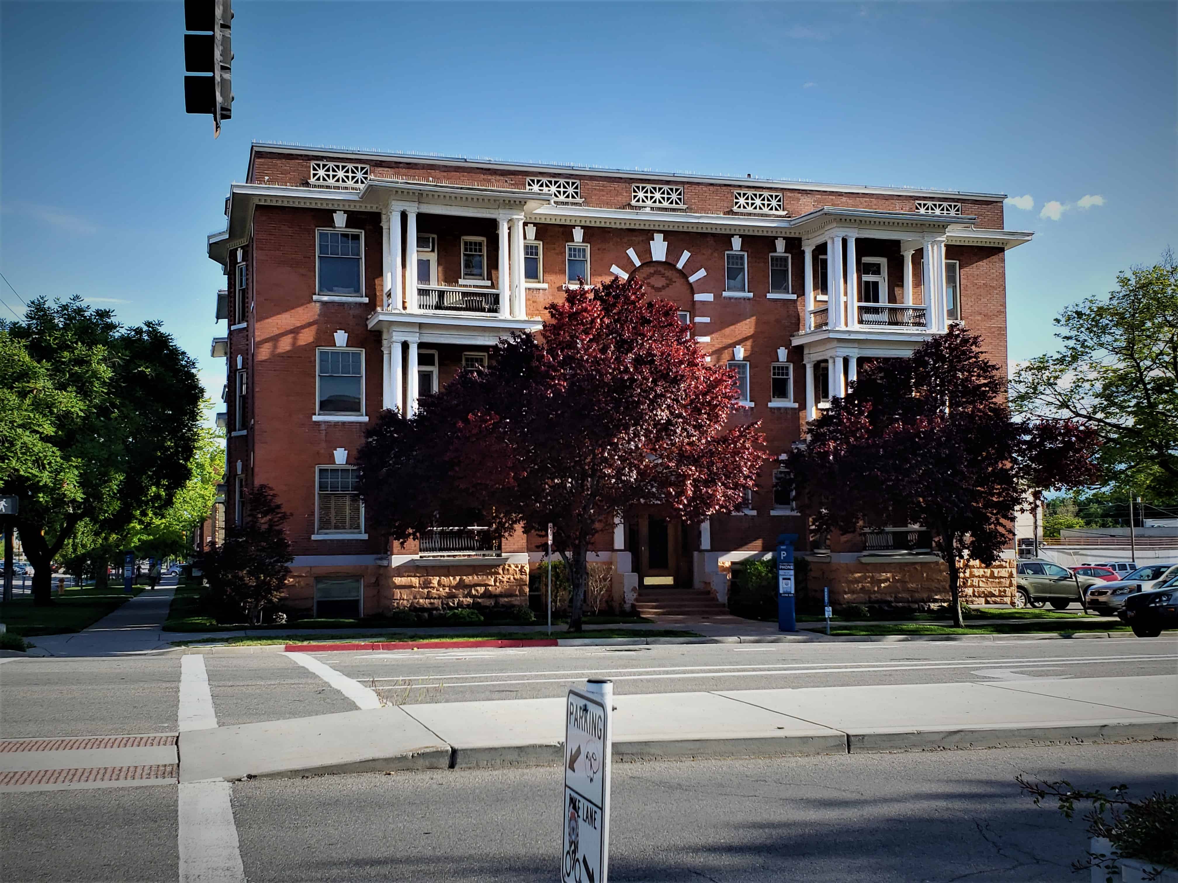 Sampson and Altadena Apartments