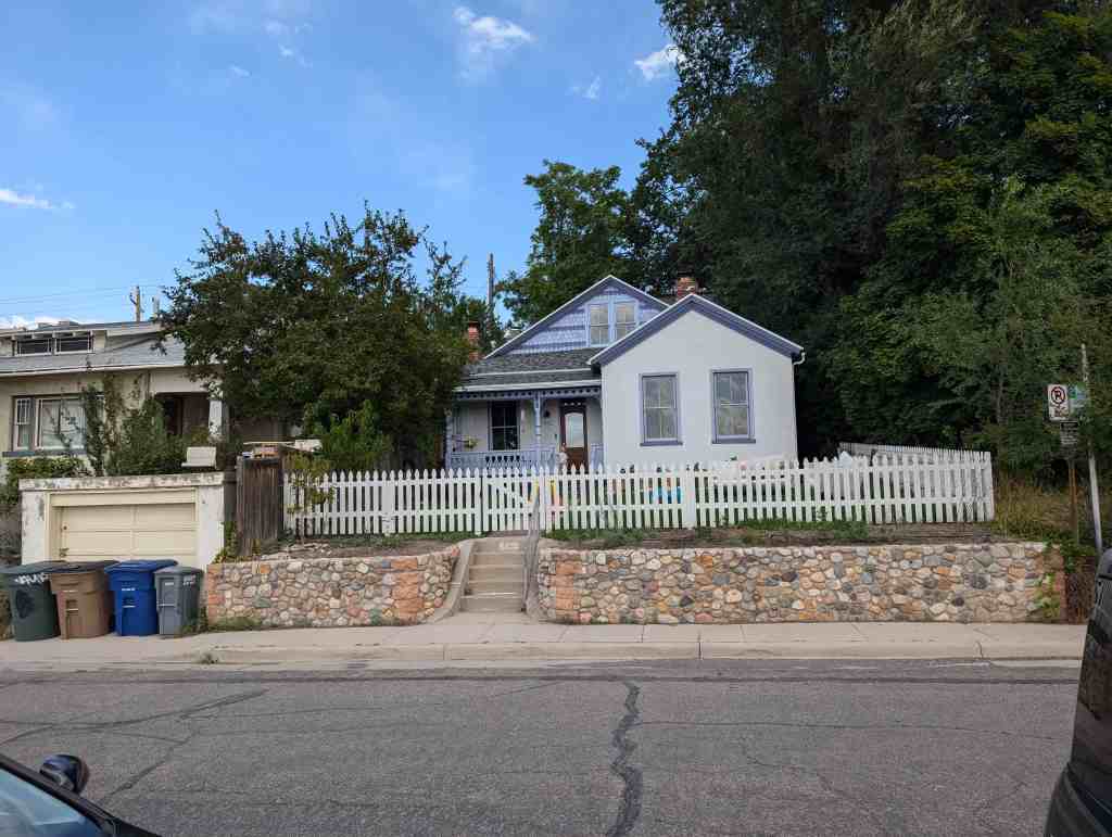 Walter Kiddle Home | JacobBarlow.com